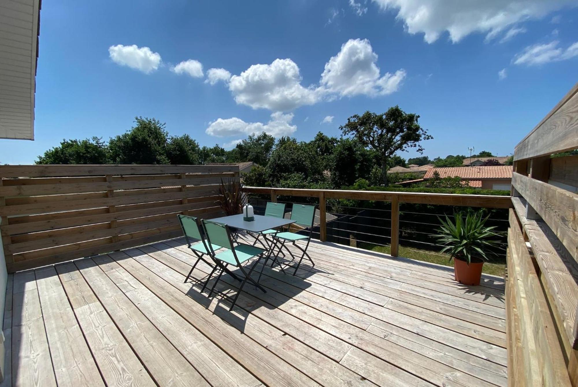 Appartement Des Pignons A Lege Bourg ภายนอก รูปภาพ