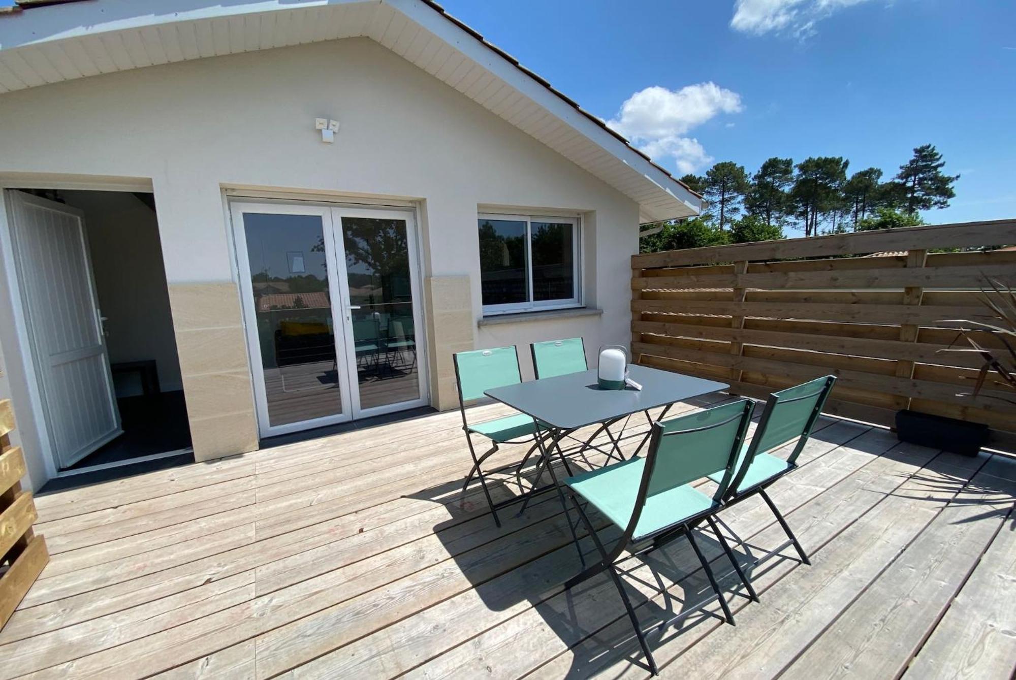 Appartement Des Pignons A Lege Bourg ภายนอก รูปภาพ