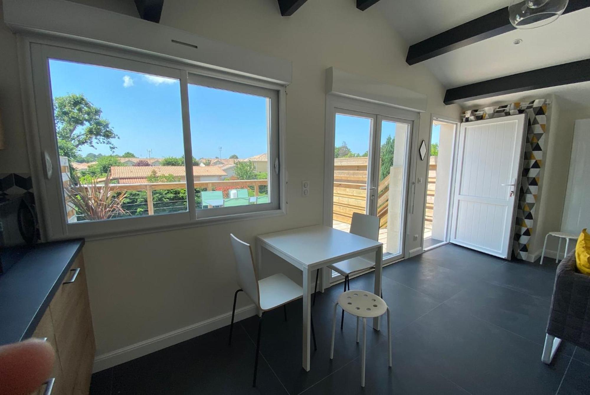 Appartement Des Pignons A Lege Bourg ภายนอก รูปภาพ